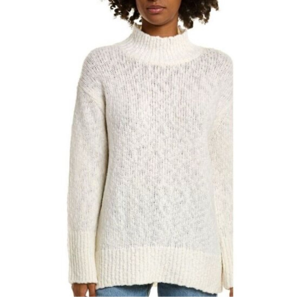 Vince Nubby Turtleneck Sweater Wool Blend Cream Size M Oversized Quiet Luxury